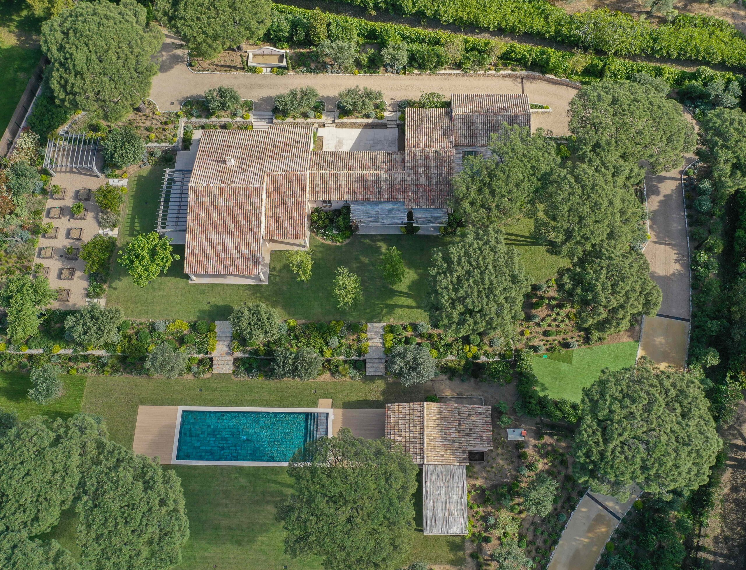 Villa Capon 36 Min